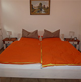 Schlafräume (11 m² und 15 m²)